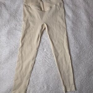 Women's Cream Ribbed Leggings